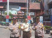 *Bhabinkamtibmas Taman Sari Lakukan Patroli Jalan Kaki, Warga Diimbau Waspada Jambret dan Curanmor*