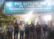 *Unit Resmob Polres Jakarta Barat Jaga Kamtibmas Bersama Masyarakat di Satkamling RW 017 Cengkareng*