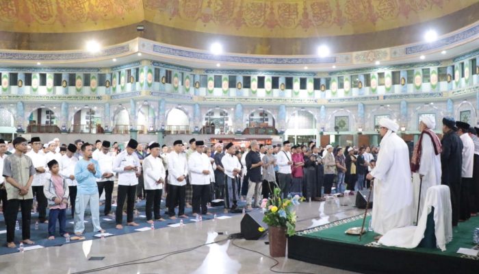 Doa dan Zikir Bersama Masyarakat, Wakil Wali Kota Tangerang Ajak Warga menyambut 2026 dengan Kebersamaan