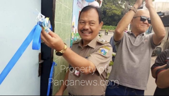 Lurah Angke Resmikan Gerai Baca Pustaka Bersinar RW 08, Dorong Budaya Literasi Warga Tambora