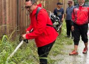 ANGGOTA FRAKSI PDI PERJUANGAN DPRD KABUPATEN TANGERANG BERSAMA MASYARAKAT TANGANI PENYEBAB BANJIR