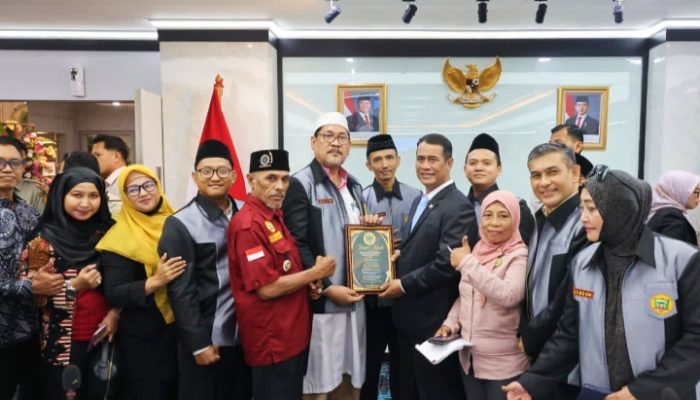 ​Sinergi Perkuat Ketahanan Pangan, Mentan Amran Sulaiman Siap Realisasikan Program Pertanian PB FORMULA