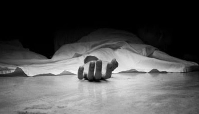 GEGER! Bercak Darah Menetes dari Lantai 2, Wanita 52 Tahun Ditemukan Tewas Tragis di Kosan Grogol: Suami Diduga Kabur