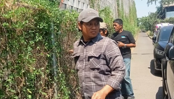 Kerja Bakti DPC Laskar Banten Kota Tangerang Perkuat Semangat Gotong Royong di Jalan Rakit Tanah Tinggi
