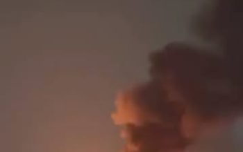 Kebakaran Hebat Landa Tegal Alur Kalideres Malam Ini, Damkar Berjibaku Padamkan Api
