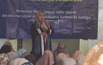 Badan Kontak Majelis Taklim (BKMT) Kecamatan Benda Gelar Pengajian Bulanan Bertepatan dengan Peringatan Maulid Nabi SAW