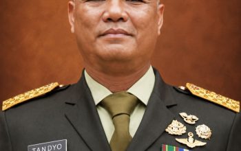 Presiden Prabowo Resmi Lantik Jenderal Tandyo Budi Revita sebagai Kepala Staf Angkatan Darat