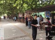 JUMAT BERKAH WARKOP BANG EFRIZAL, BERBAGI NASI BOX UNTUK JAMAAH MASJID DAN WARGA KOTA TANGERANG