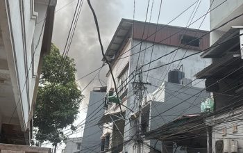 KEBAKARAN MELANDA TAMANSARI JAKARTA BARAT: 23 RUMAH TERBAKAR, 8 ORANG LUKA RINGAN